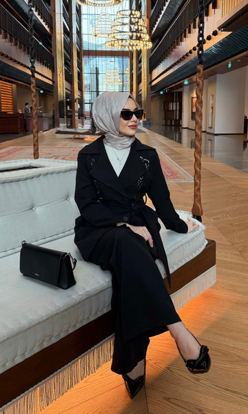 Nurcan Çetin Delik işi takım