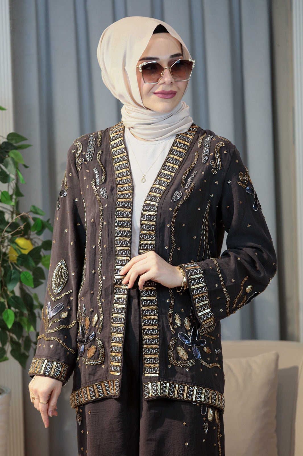 Nakış detaylı kimono