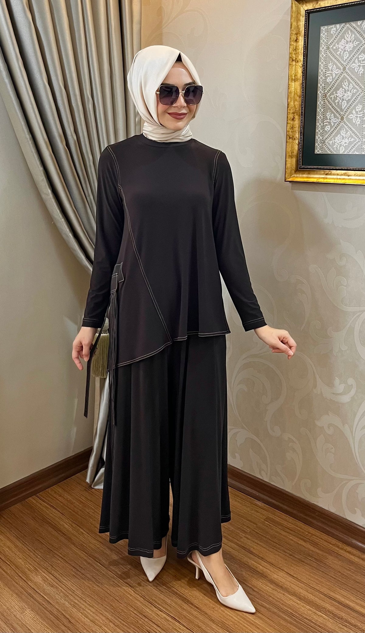 Nurcan Çetin Saçak Detaylı Spor Dikişli Tunik Pantolon Takım