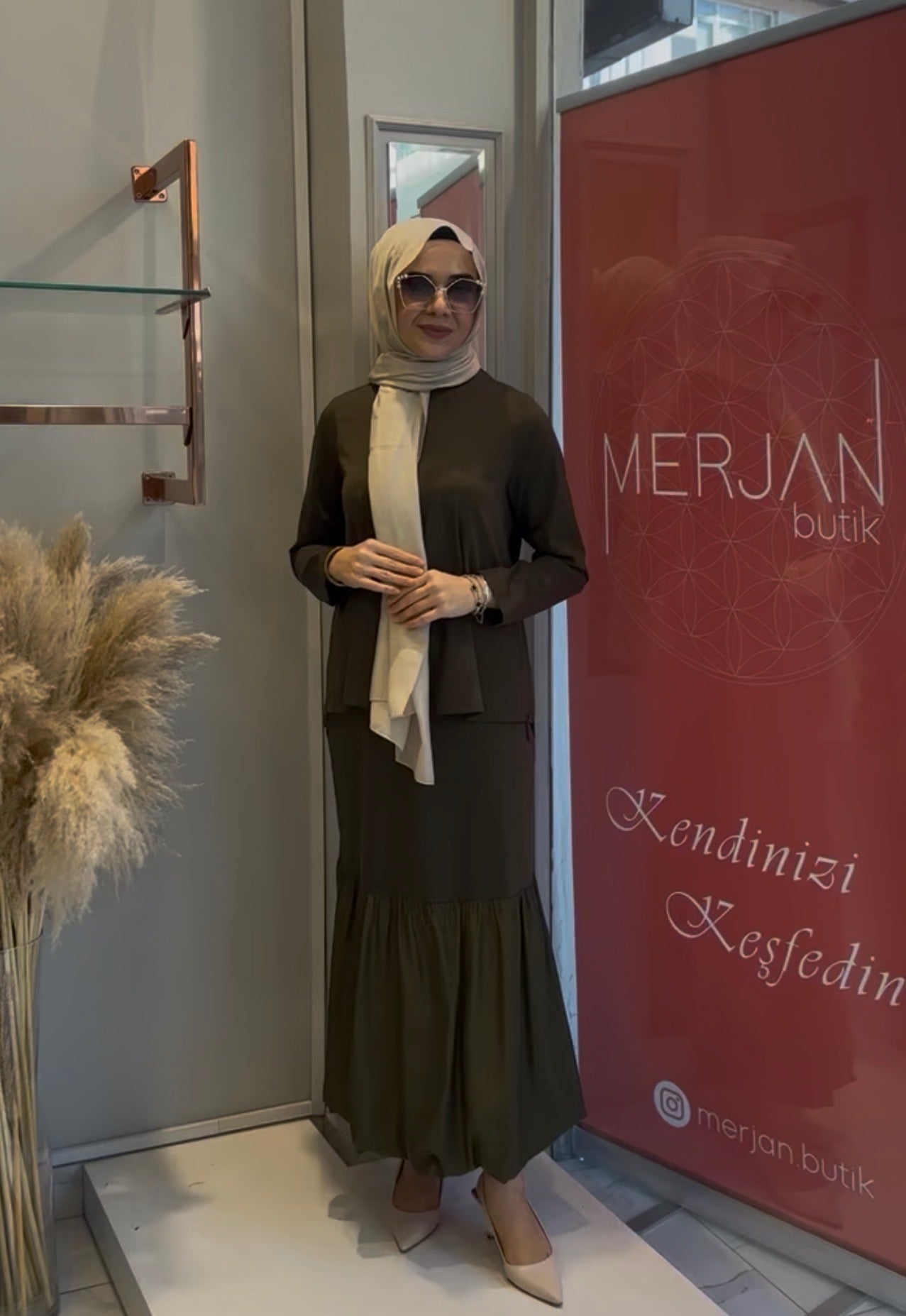 Nurcan Çetin Etekli Takım