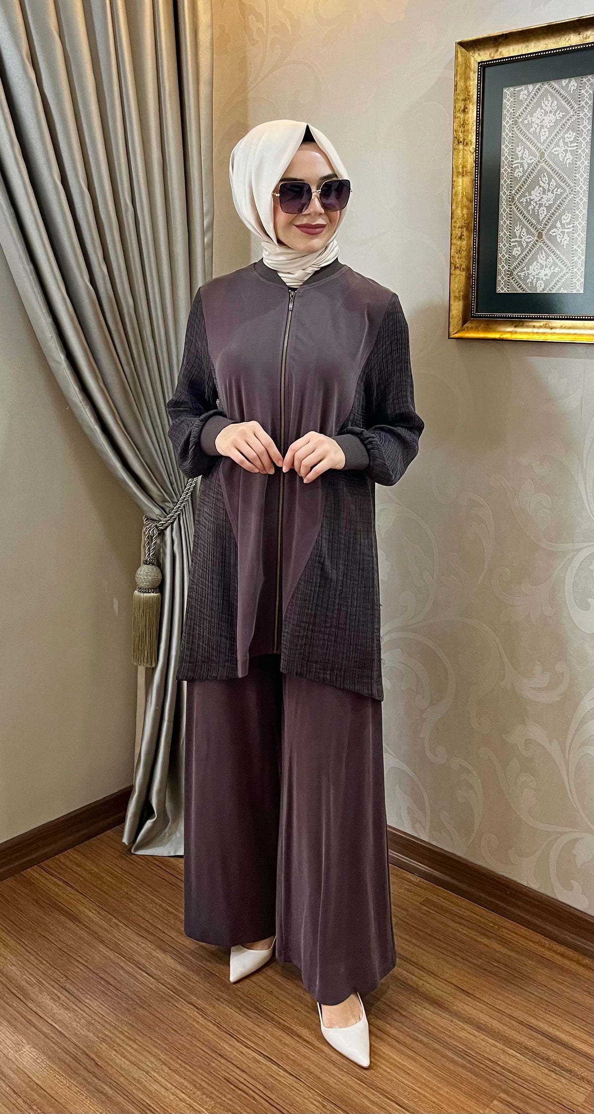 Nurcan Çetin Yanları Bürümcük Kumaş Kombinli Uzun Kap Pantolon Takım
