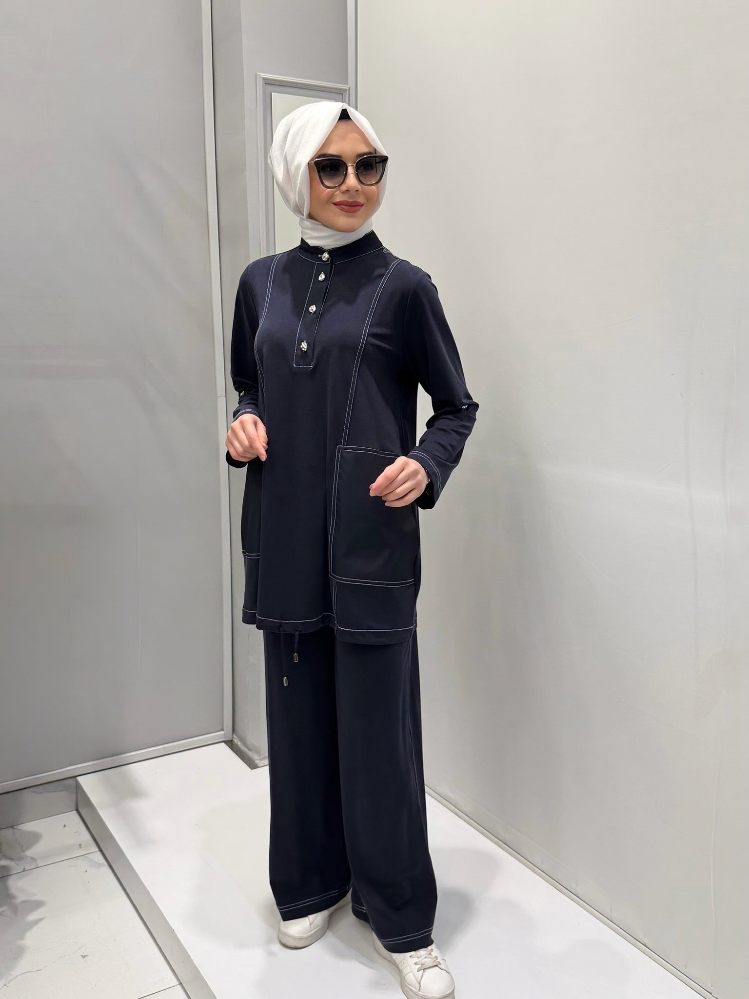 ￼Nurcan Çetin Spor Dikişli Tunik Pantolon Takım
