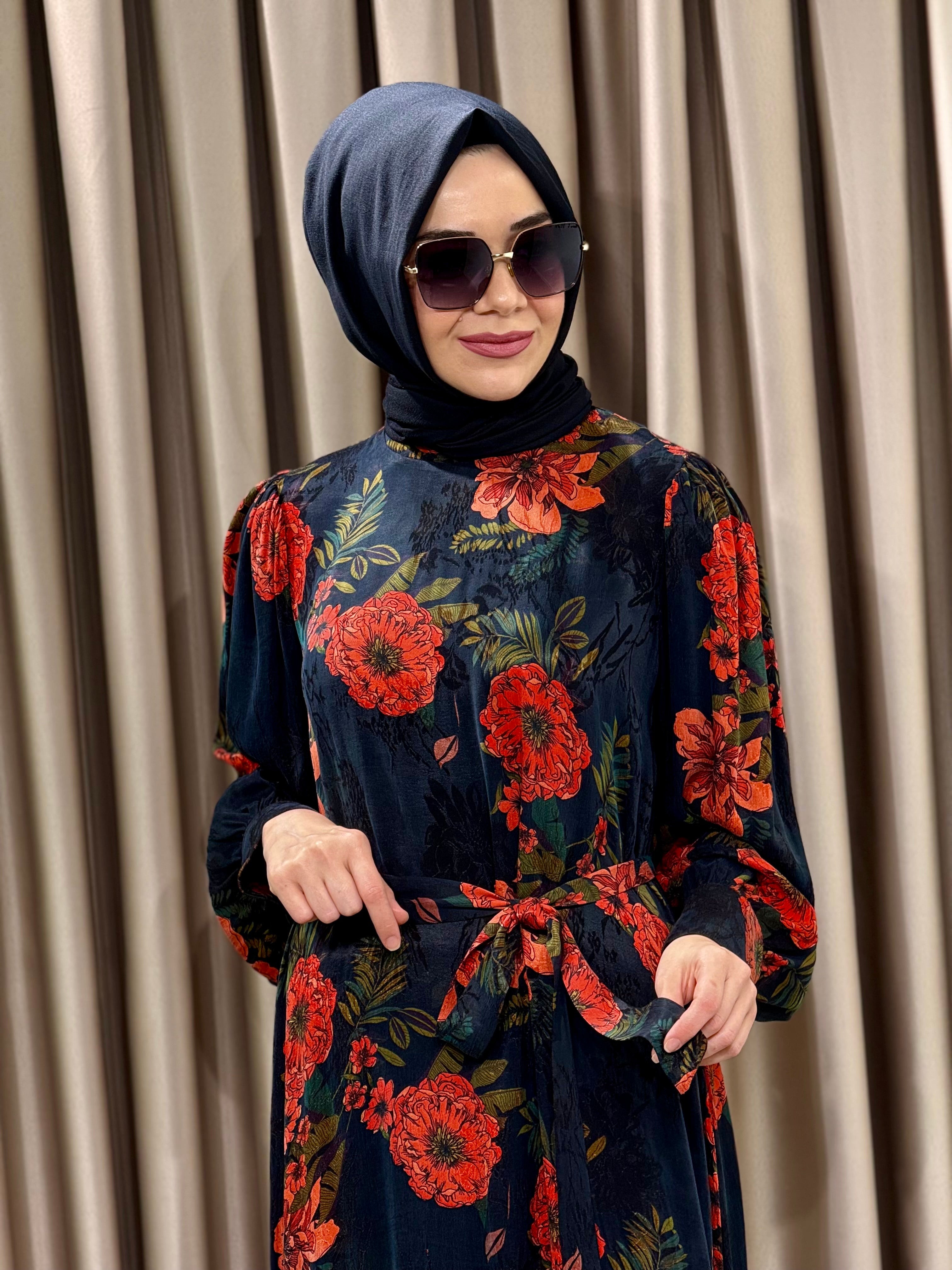 Almarwah Elbise