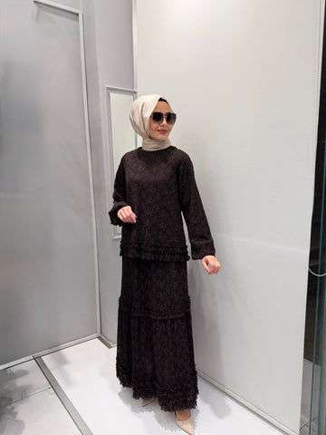 Nurcan Çetin Etekli Takım