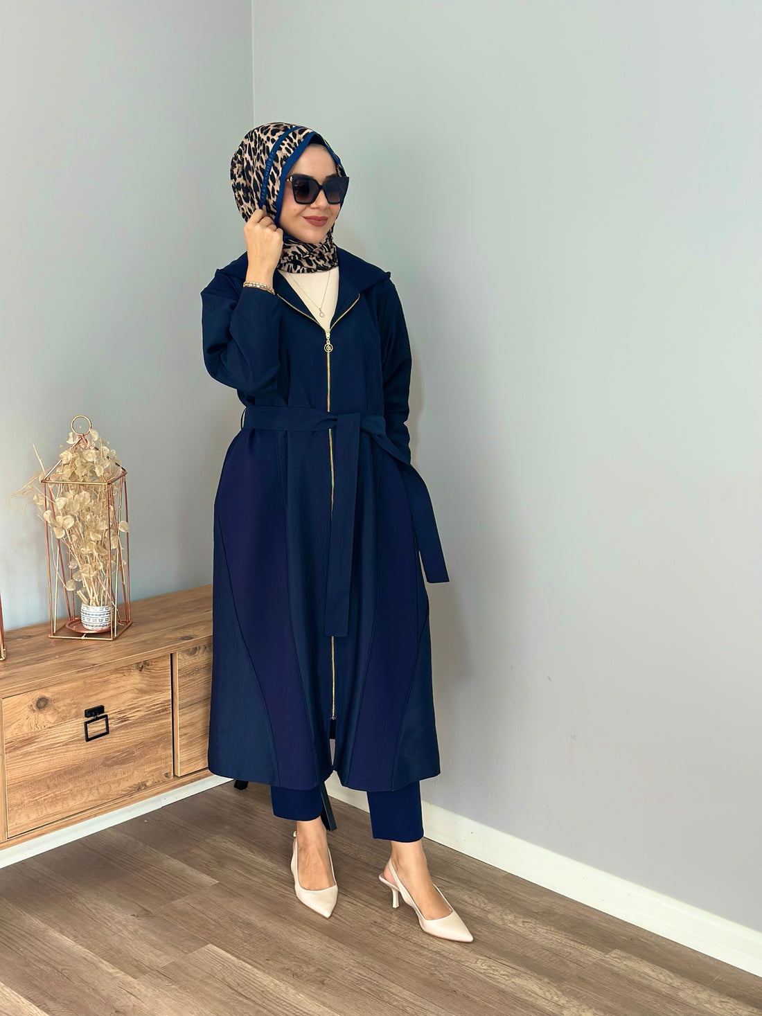 Ceremony Lacivert Kap