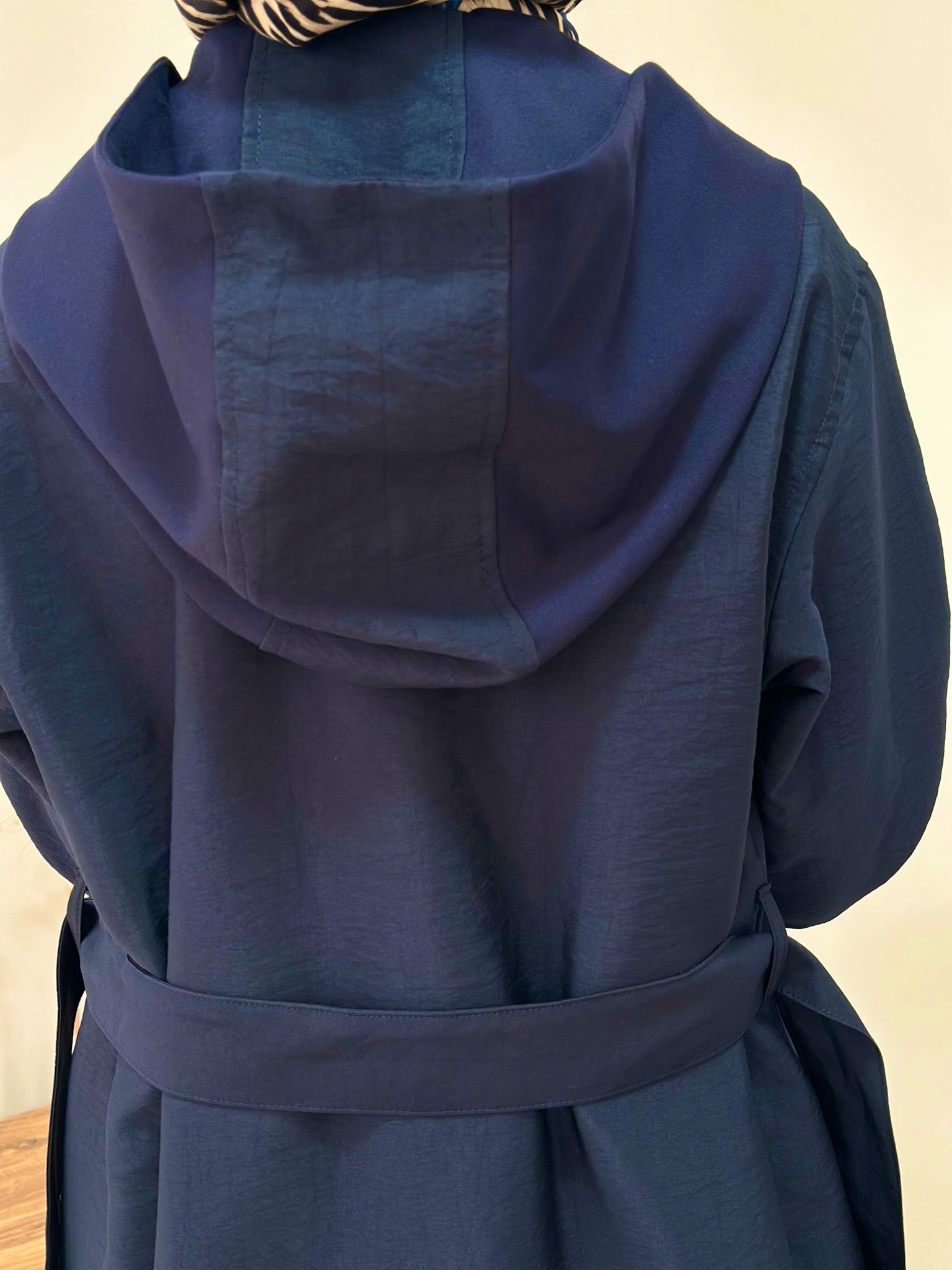 Ceremony Lacivert Kap