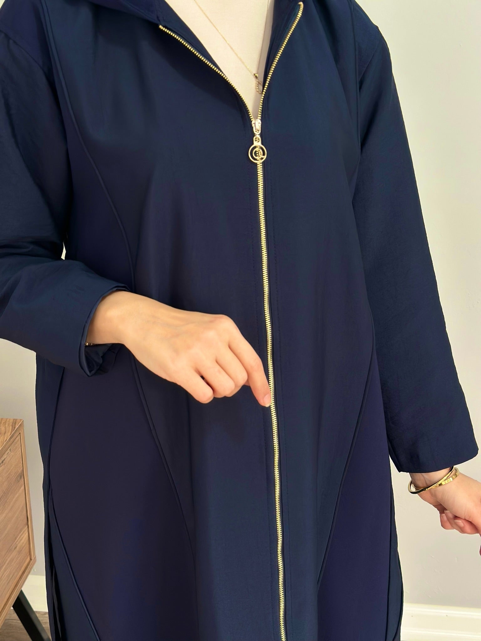 Ceremony Lacivert Kap