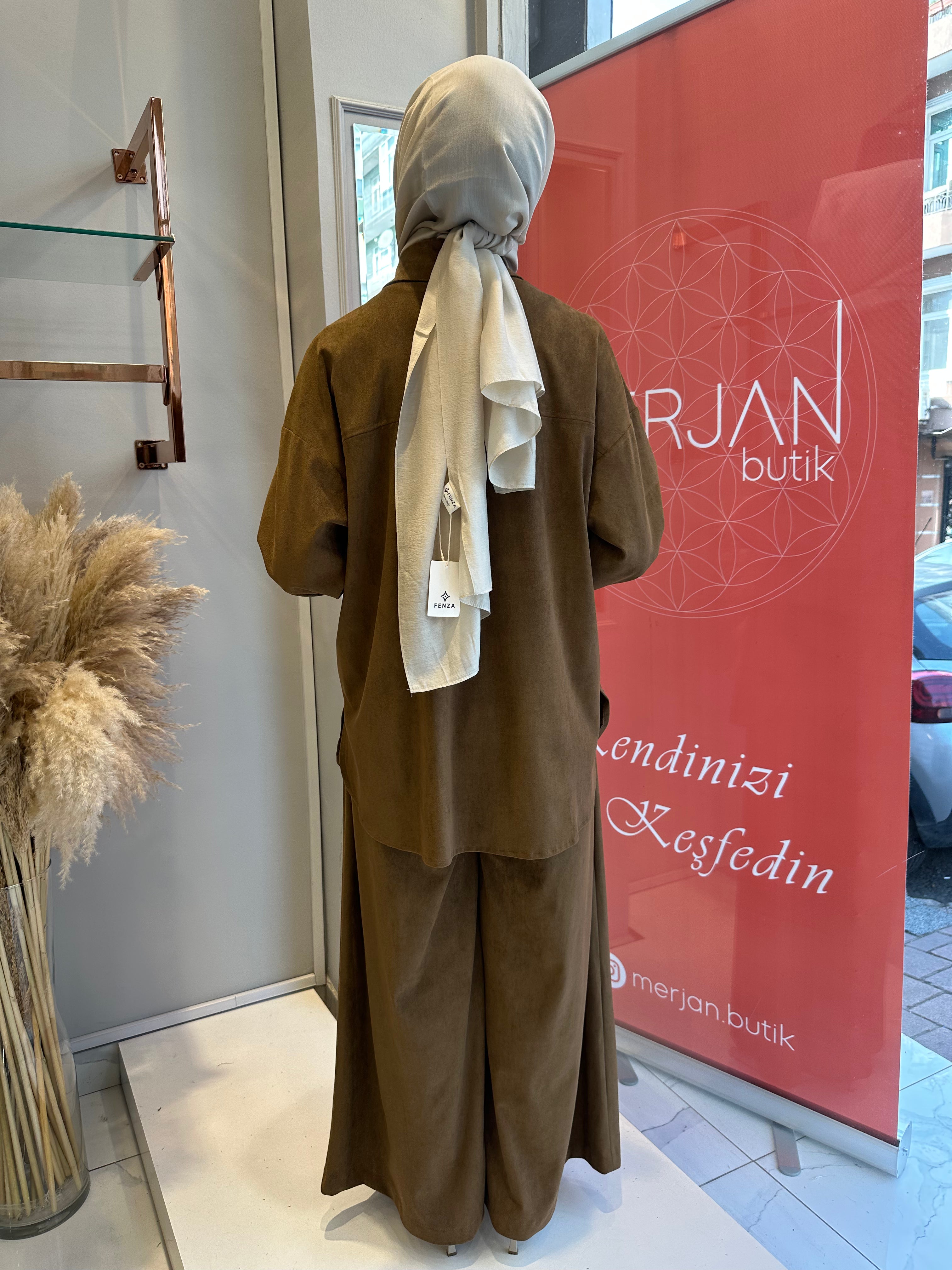 Lase Nakışlı Pantolon Takım