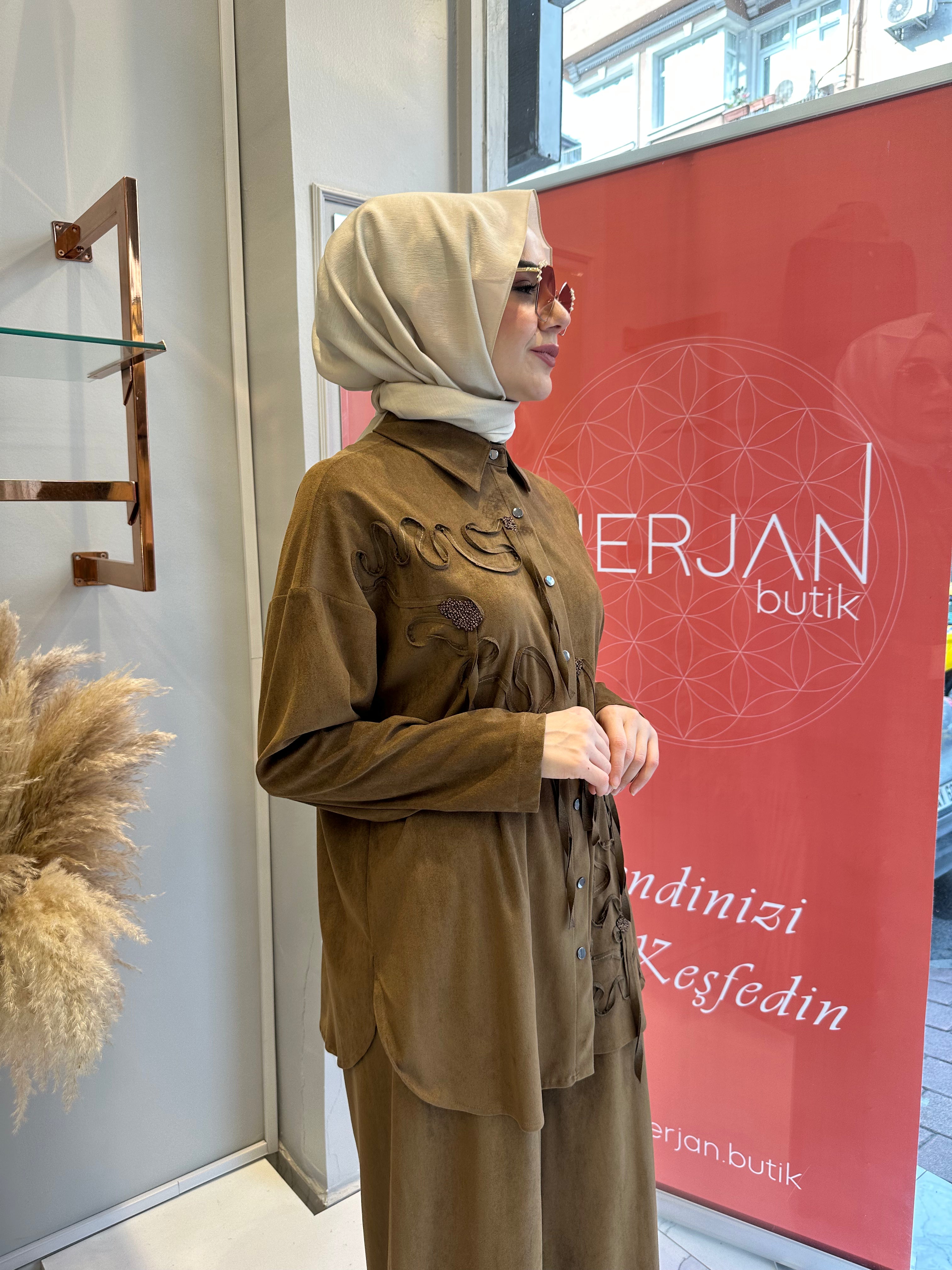 Lase Nakışlı Pantolon Takım