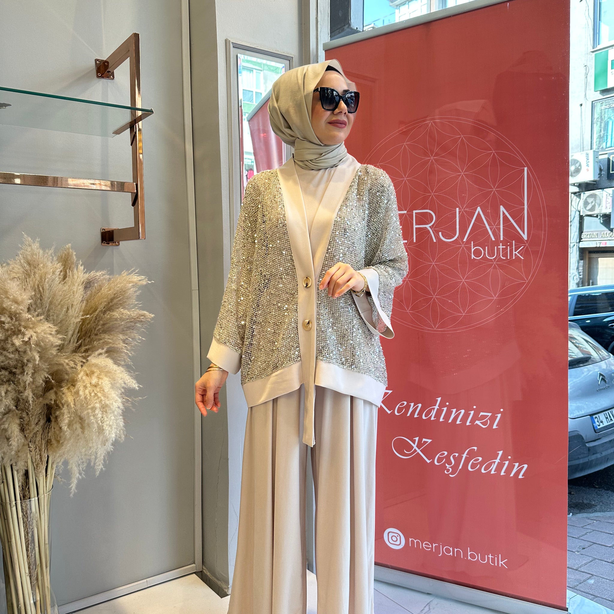 Taş Rengi Payet Takım