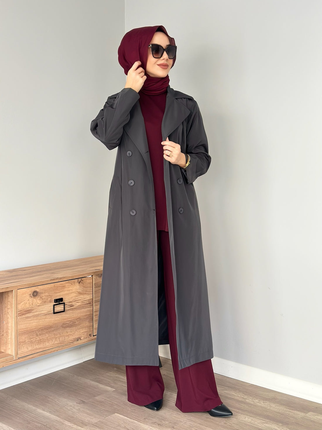 Nurcan Çetin Gri Trenckot