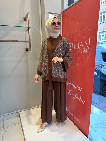 Kahverengi Sandy Takım