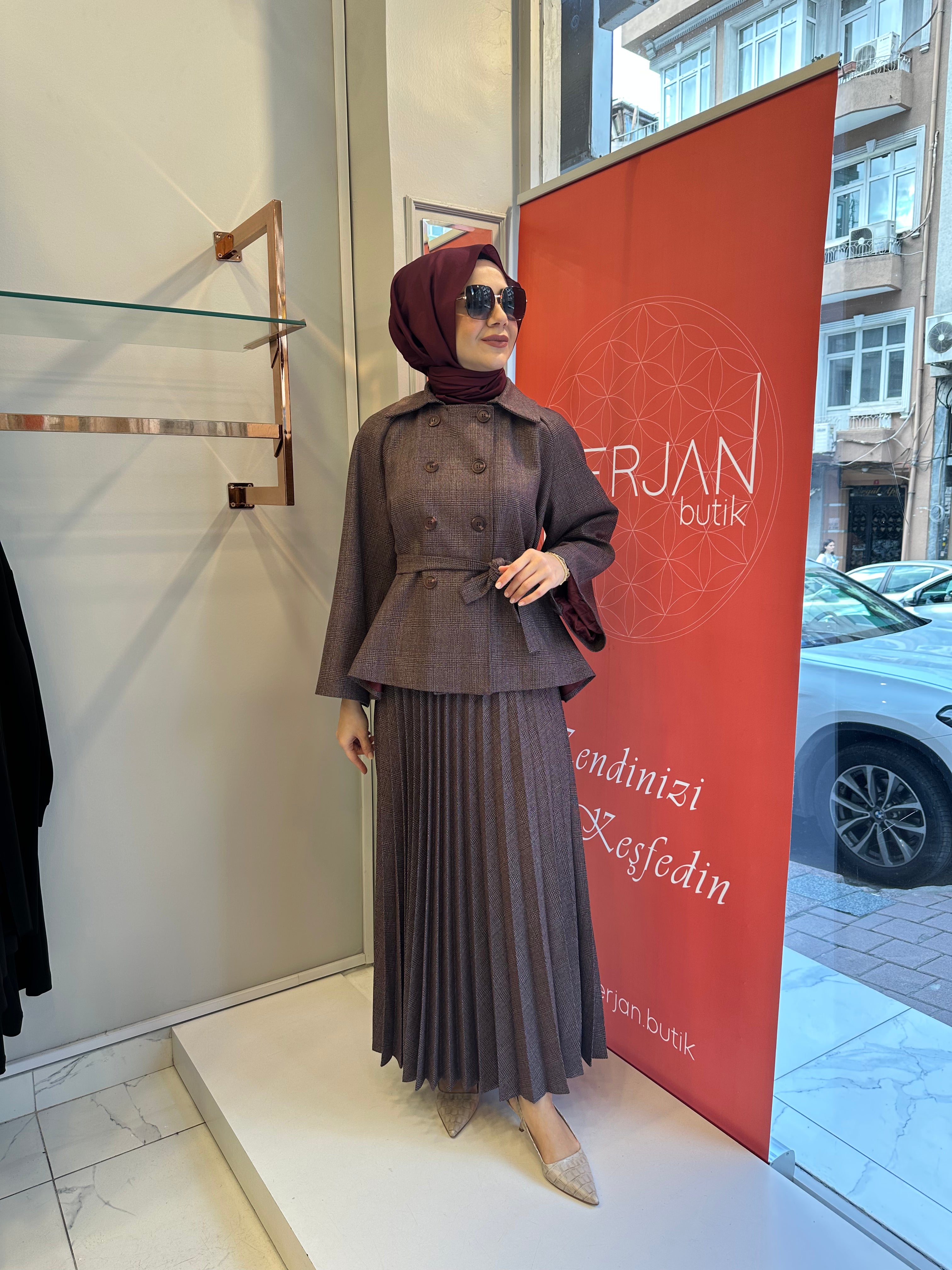 Bordo Ekose Etekli Takım